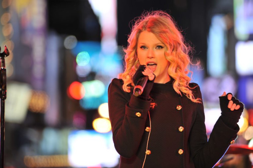 >Taylor Swift