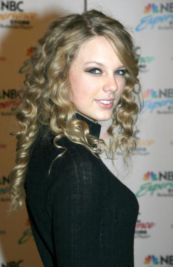 >Taylor Swift