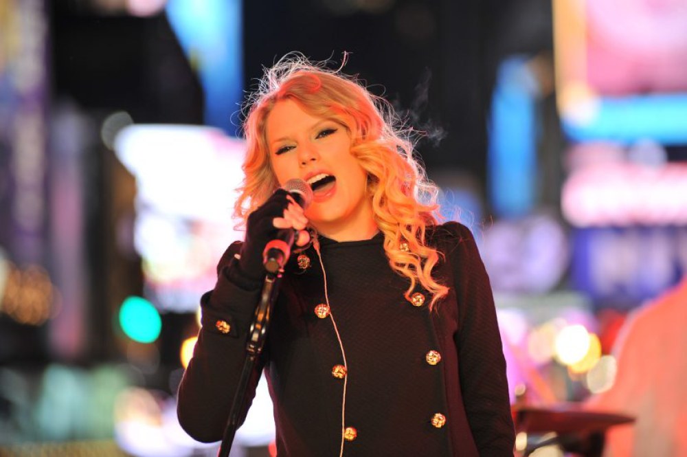 >Taylor Swift