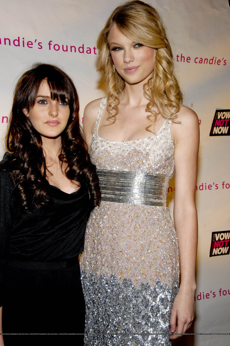 >Taylor Swift