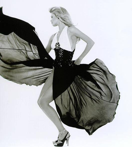 >Claudia Schiffer