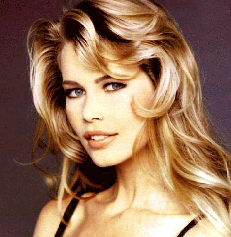 >Claudia Schiffer