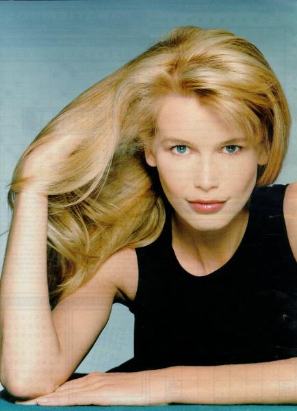 >Claudia Schiffer