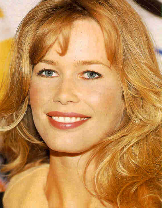 >Claudia Schiffer