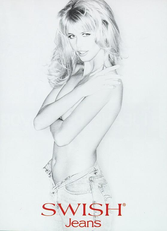 >Claudia Schiffer