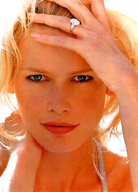 >Claudia Schiffer