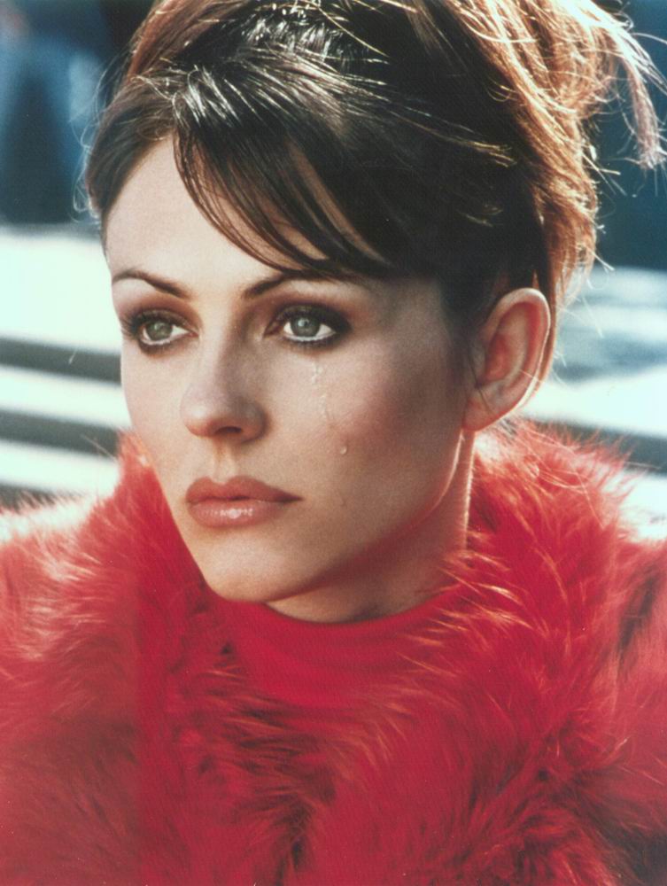 >Elizabeth Hurley