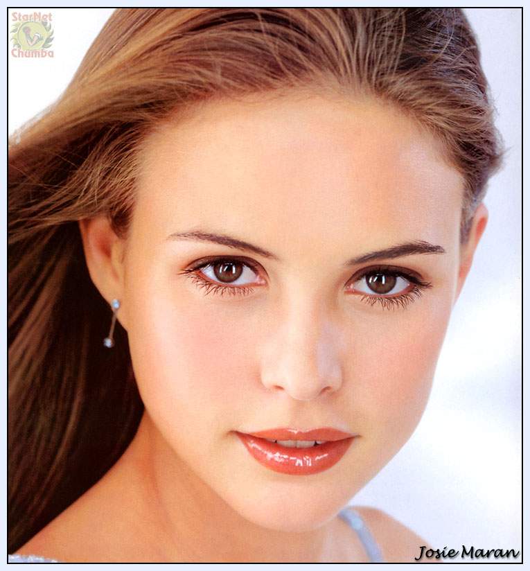 >Josie Maran