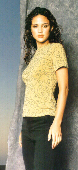 >Josie Maran
