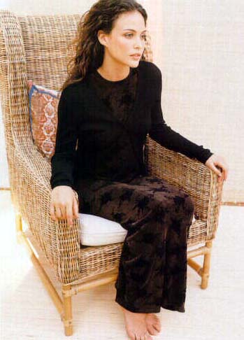 >Josie Maran