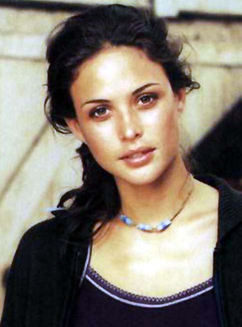 >Josie Maran
