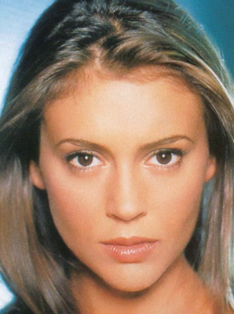 >Alyssa Milano