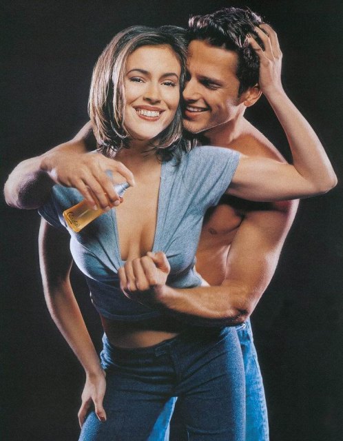 >Alyssa Milano