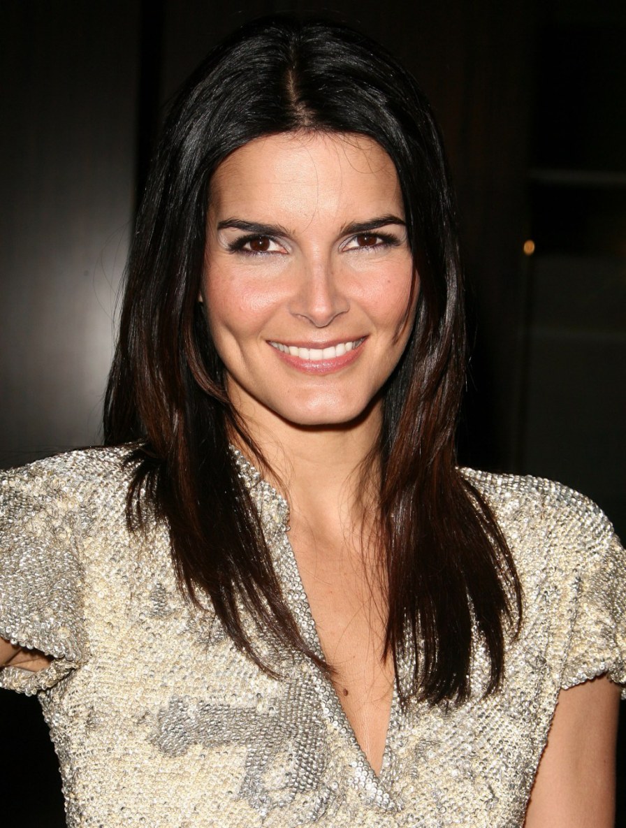 >Angie Harmon
