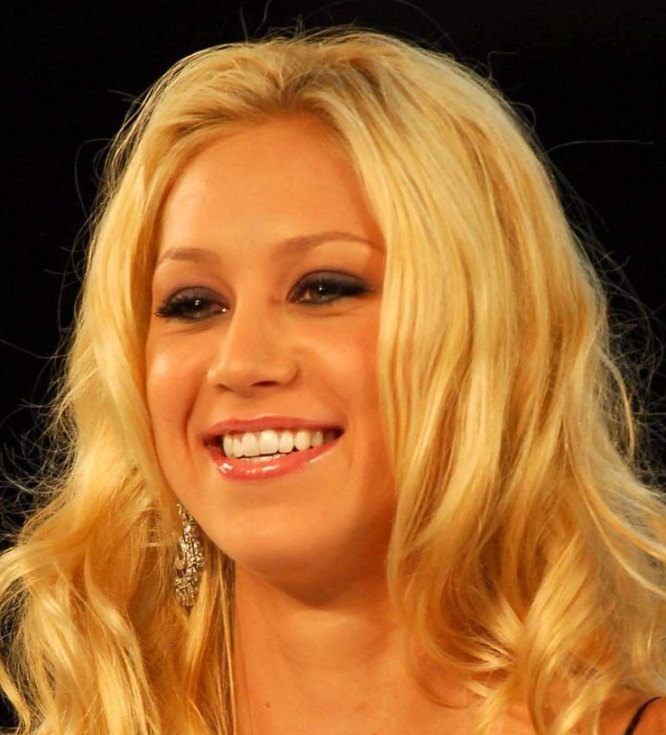 >Anna Kournikova