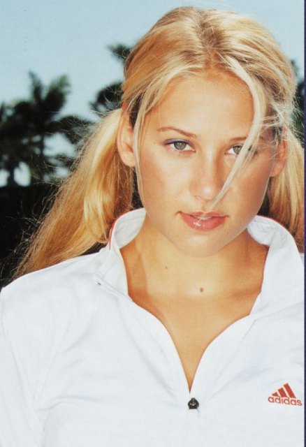 >Anna Kournikova
