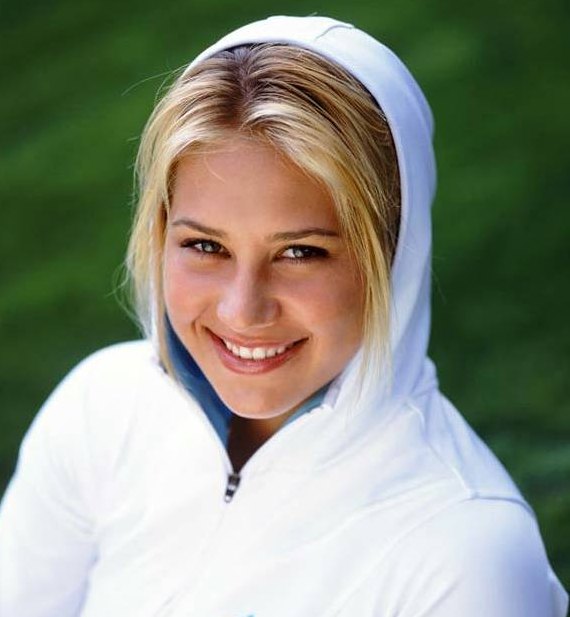 >Anna Kournikova