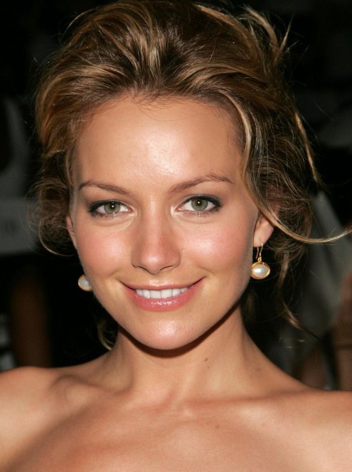 >Becki Newton