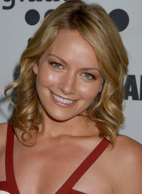 >Becki Newton