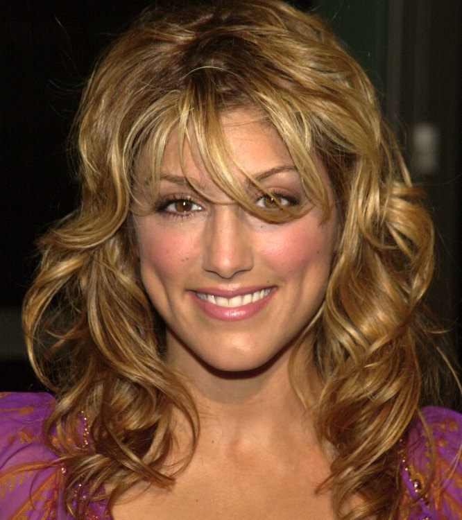 >Jennifer Esposito