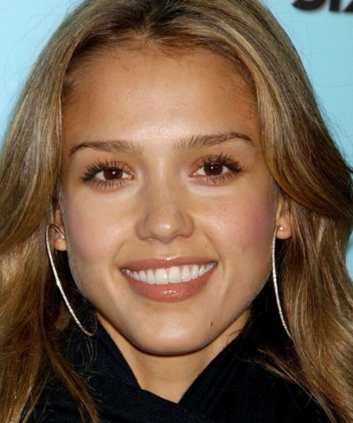 >Jessica Alba