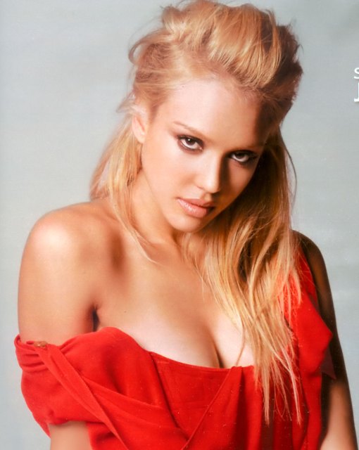 >Jessica Alba