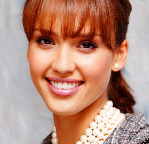 >Jessica Alba