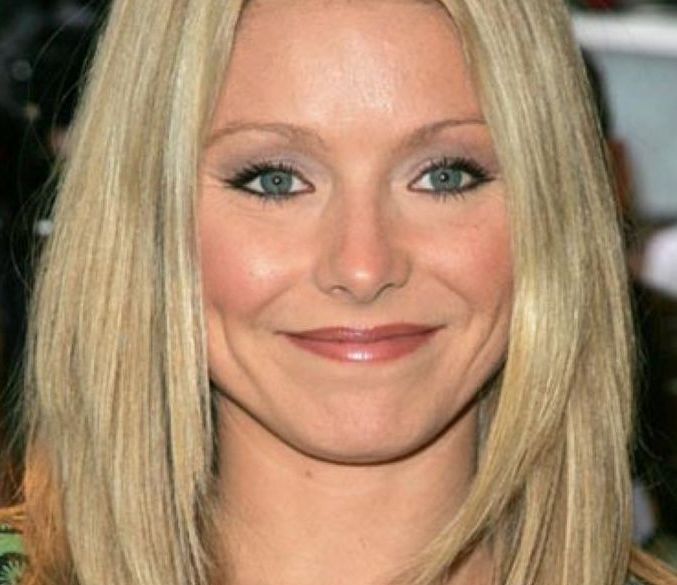 >Kelly Ripa
