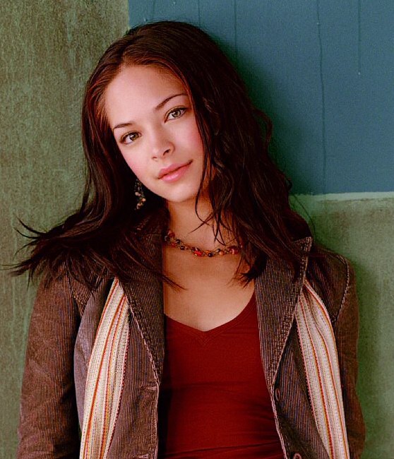 >Kristin Kreuk