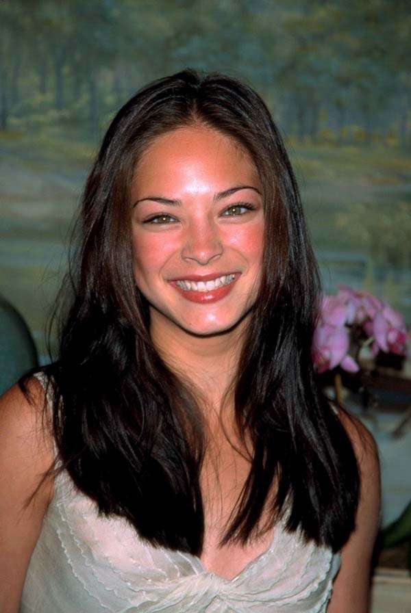 >Kristin Kreuk