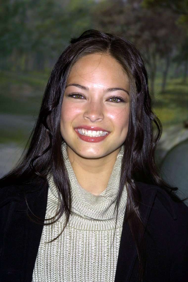 >Kristin Kreuk
