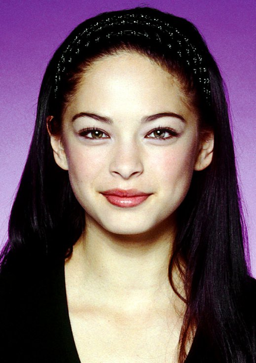 >Kristin Kreuk