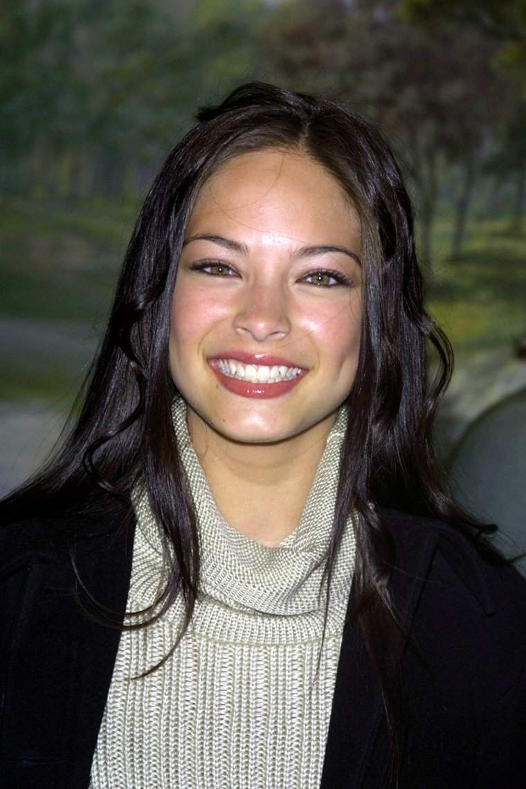 >Kristin Kreuk