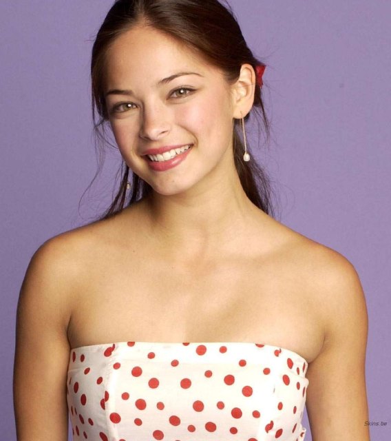 >Kristin Kreuk