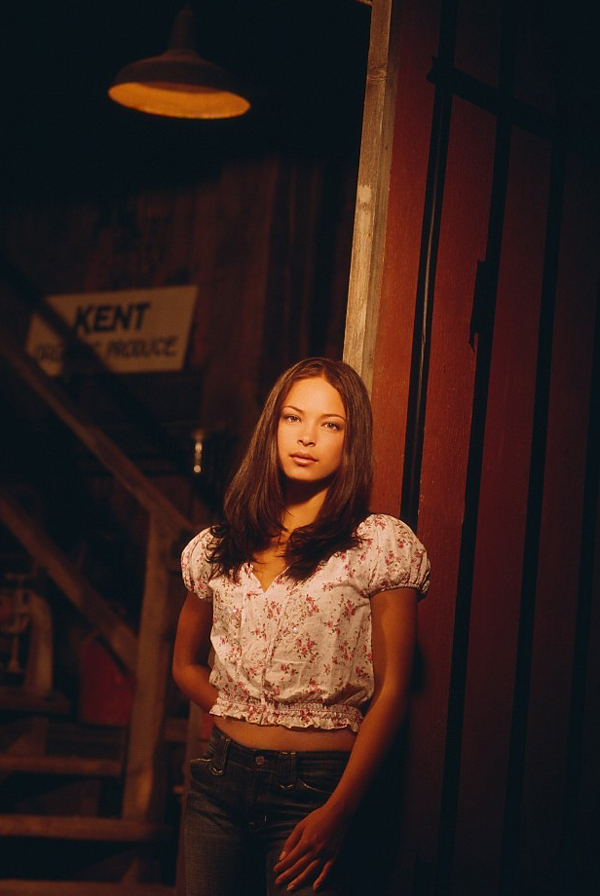 >Kristin Kreuk