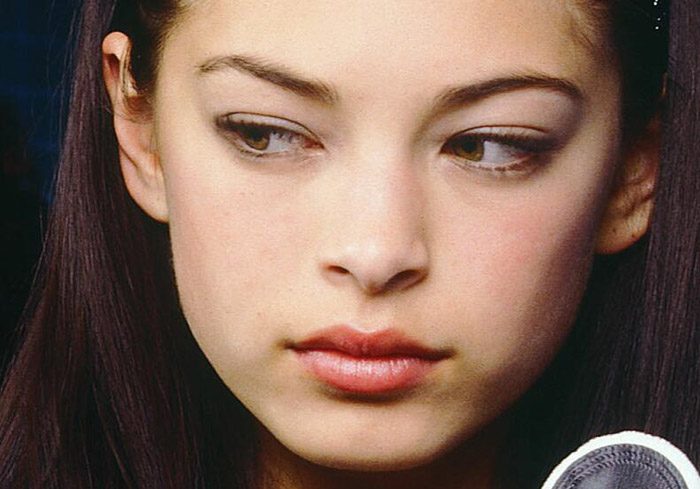 >Kristin Kreuk