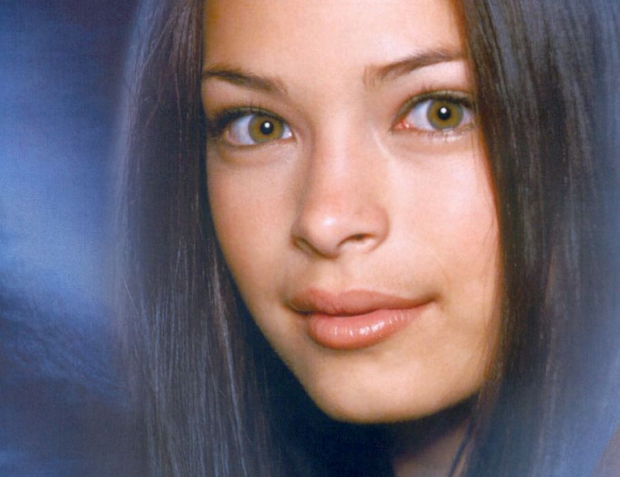 >Kristin Kreuk