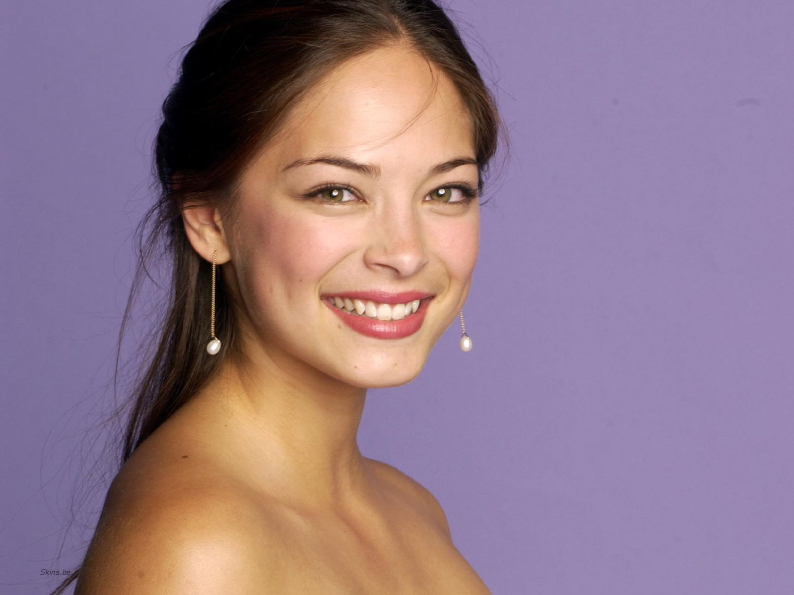 >Kristin Kreuk