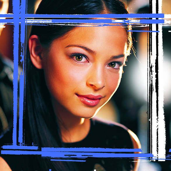>Kristin Kreuk
