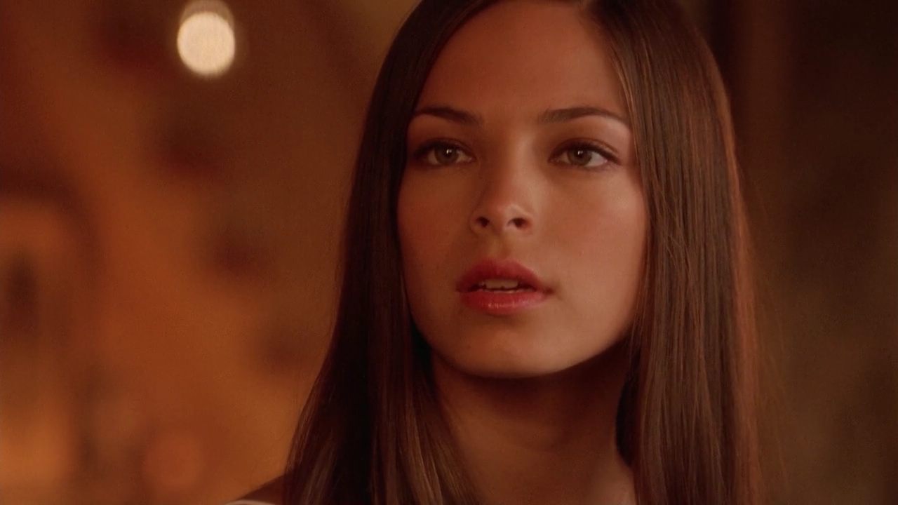 >Kristin Kreuk