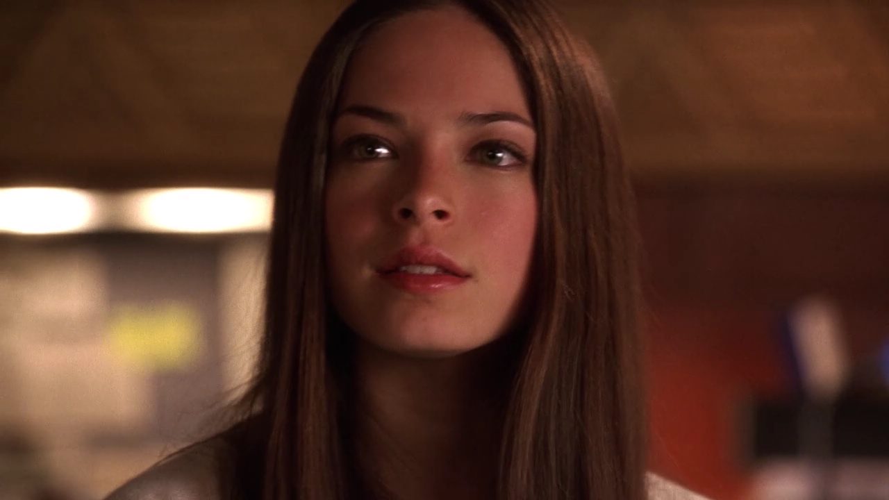 >Kristin Kreuk