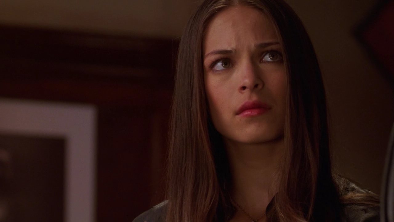 >Kristin Kreuk