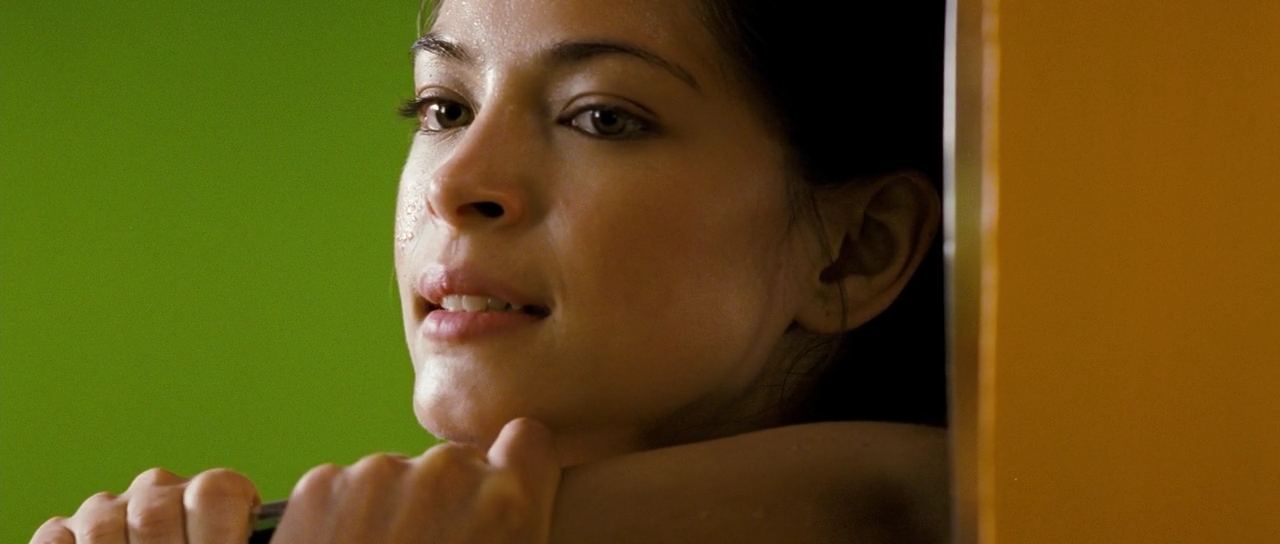 >Kristin Kreuk