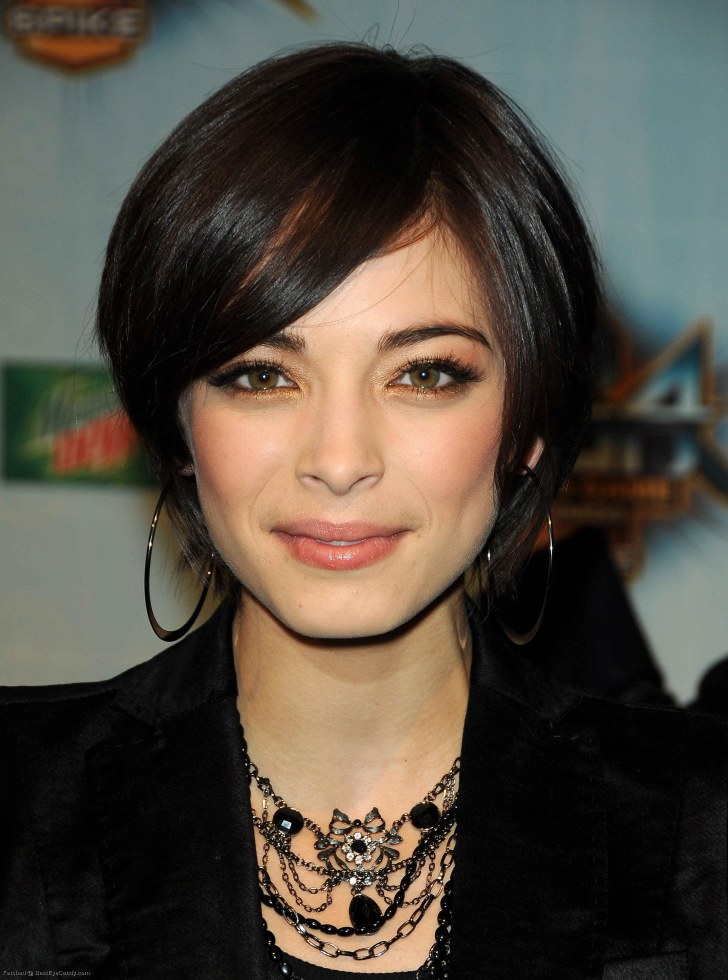 >Kristin Kreuk