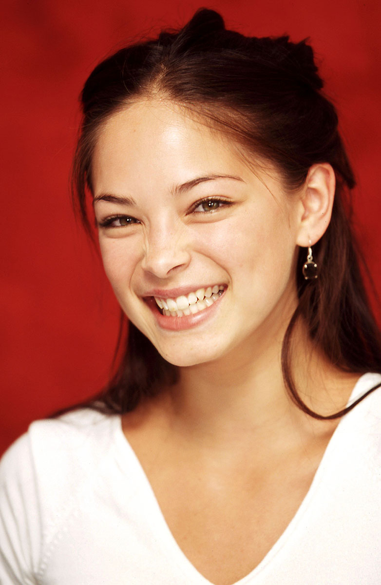 >Kristin Kreuk