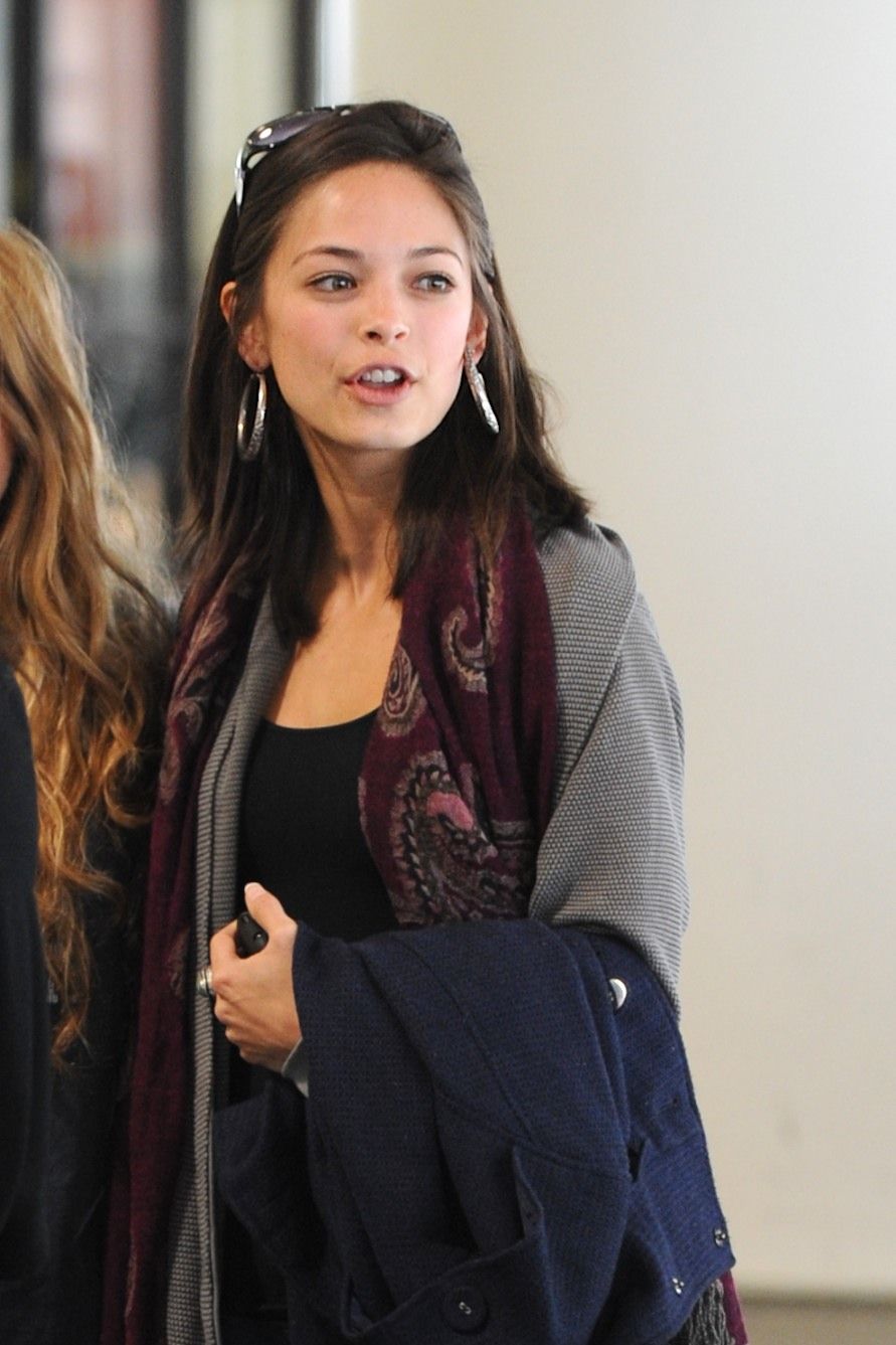 >Kristin Kreuk