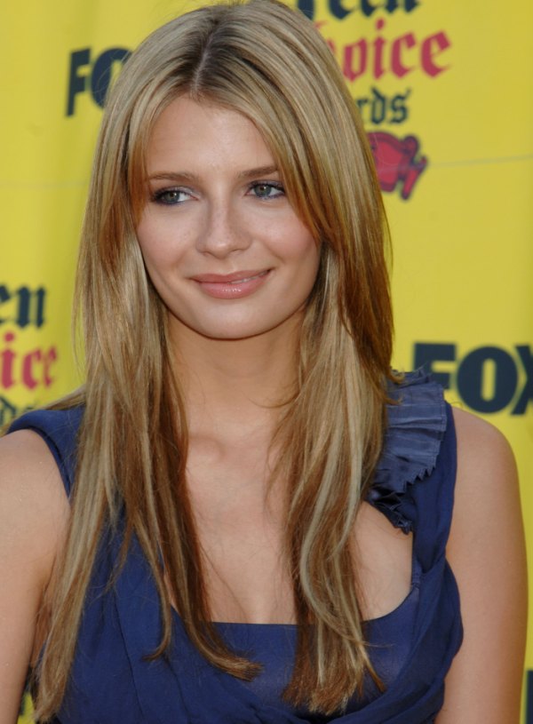 >Mischa Barton