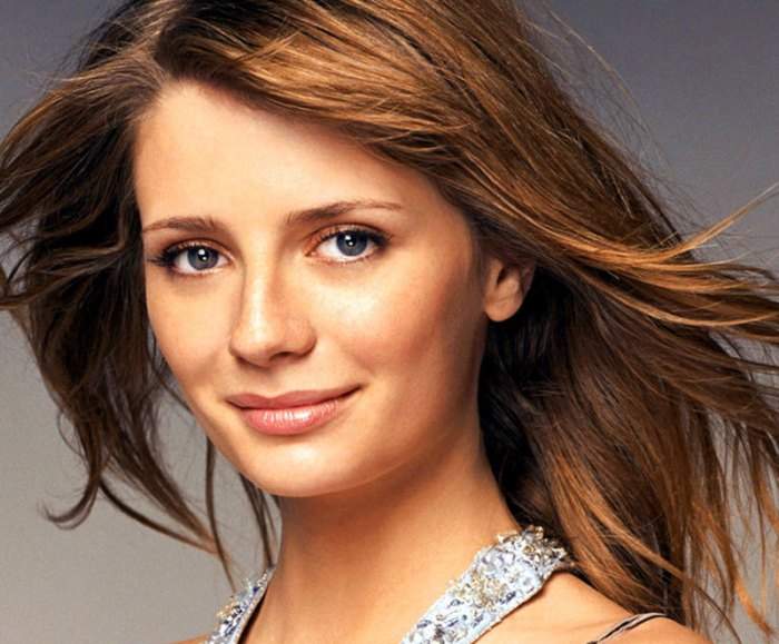 >Mischa Barton