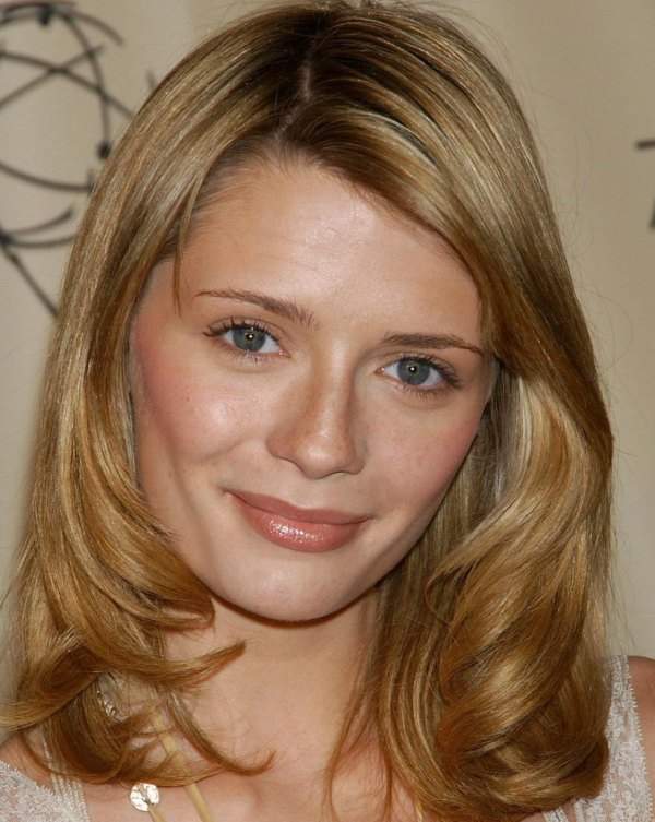 >Mischa Barton