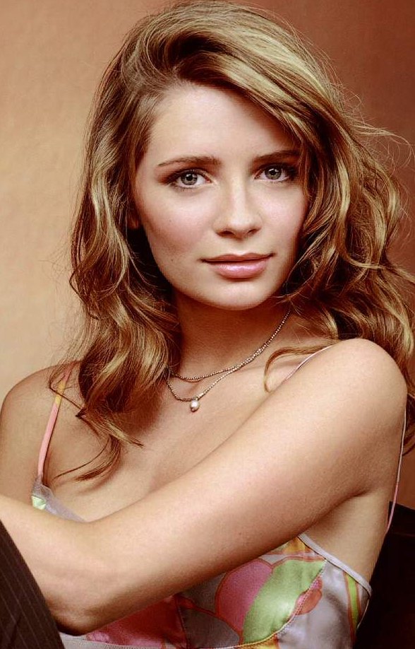 >Mischa Barton
